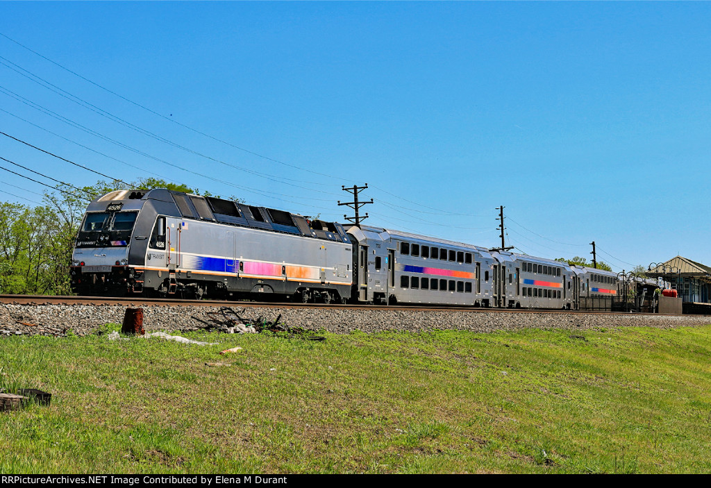 NJT 4526 on train 5710